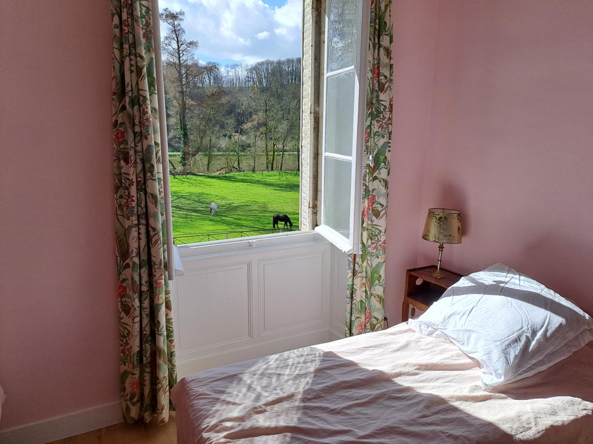 Gite Chouette La Valette Villiers-Charlemagne Oda fotoğraf